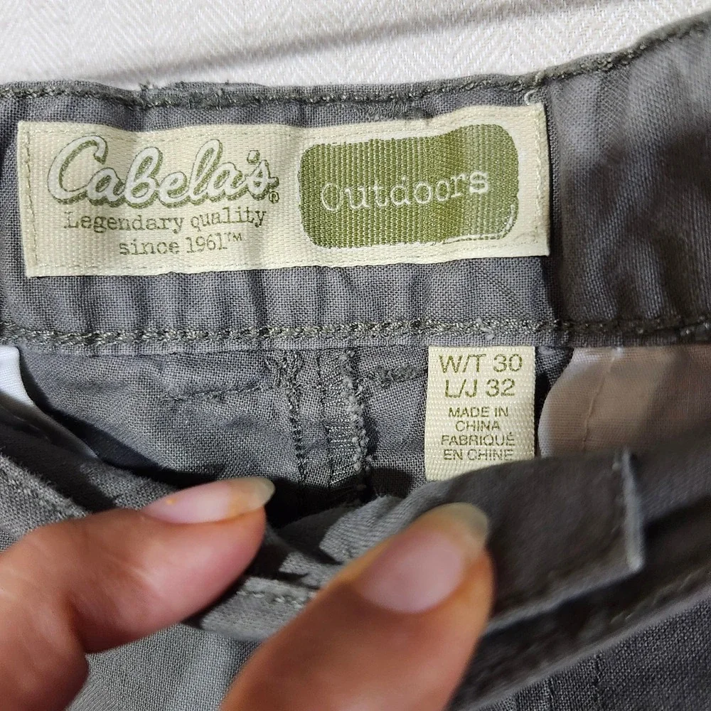 Cabelas Outdoors Mens 30x32 Convertible Cargo Pants Olive Gray Hiking Utility